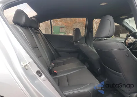 2017 Honda Accord Sport из США, поврежденный, VIN 1HGCR2F55HA212840